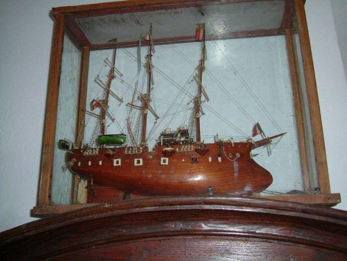 Maquette de bateau, ex-voto (No 1)