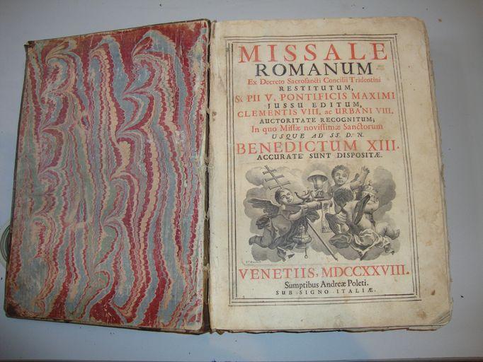 Livre : missel romain (No 1)