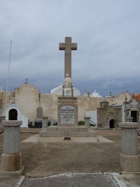 Monument aux morts des guerres de Crimée et de 1870