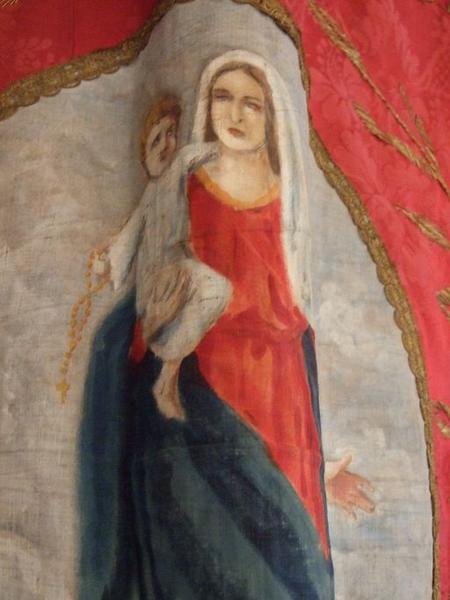 Vue partielle de la représentation de la Vierge du Rosaire.
