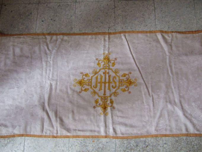 Détail : Monogramme du Christ.