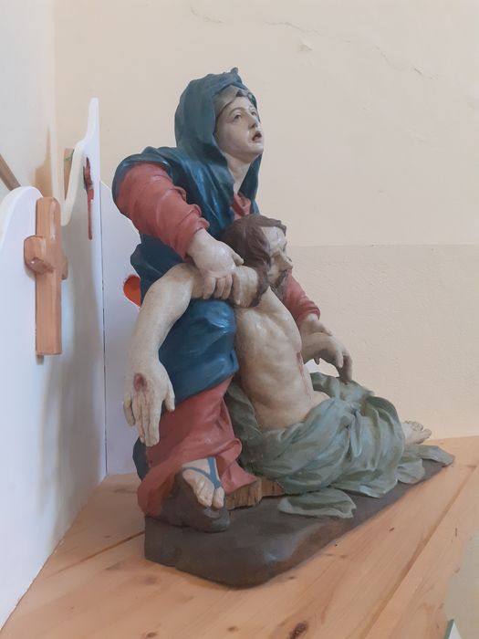 groupe sculpté : Vierge de Pitié