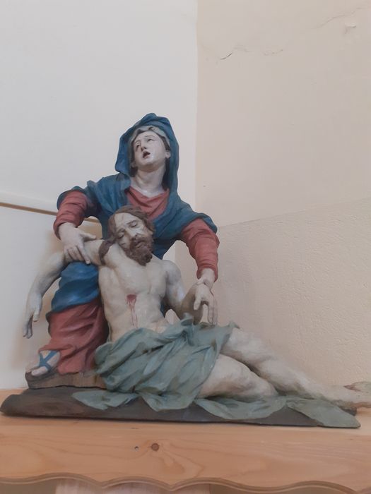 groupe sculpté : Vierge de Pitié