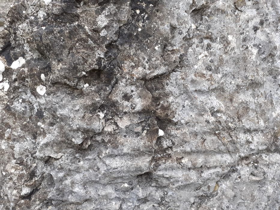 plaque funéraire n°1