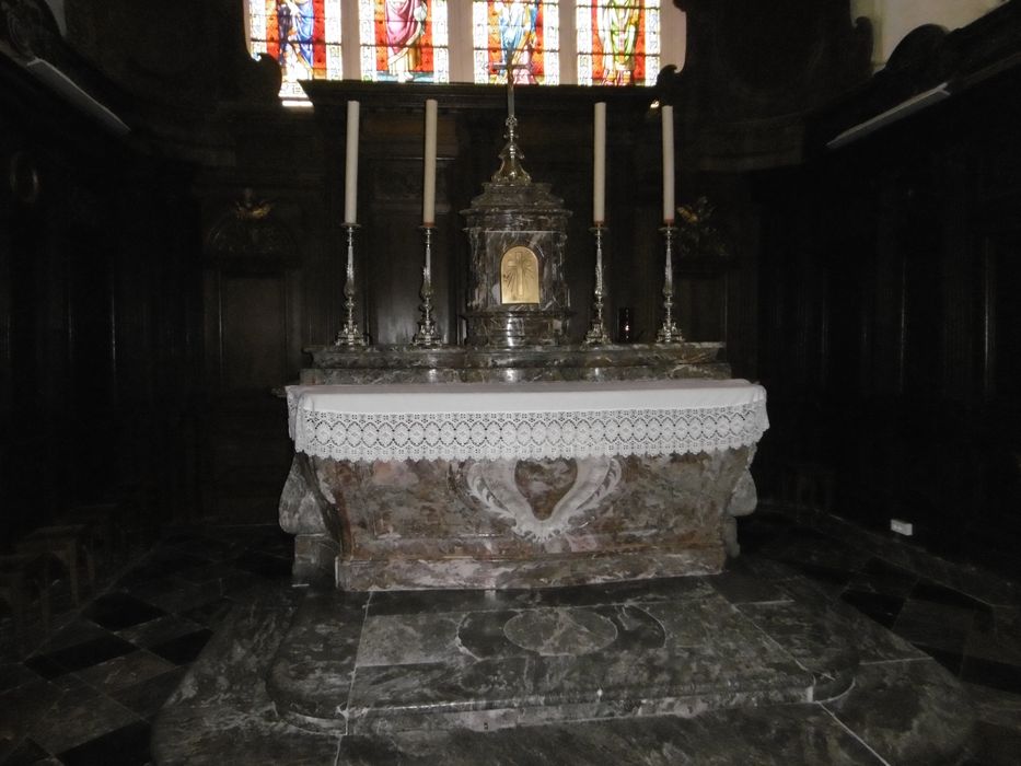 Autel (maître-autel) et tabernacle