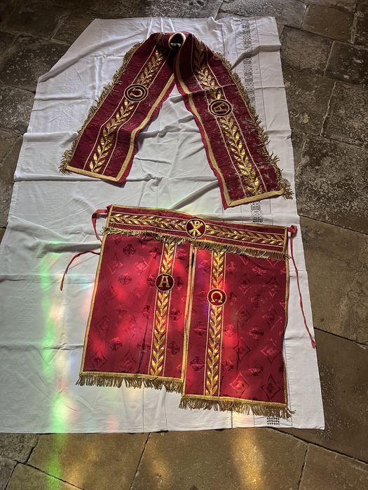 Chasuble (ornement rouge)