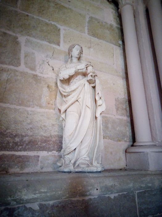 statue : Sainte Madeleine