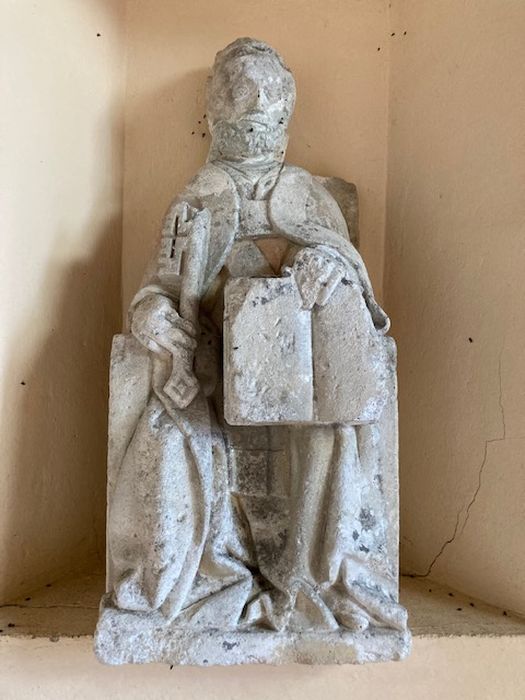 statue : Saint Pierre