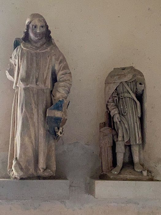 groupe sculpté : Saint Michel terrassant le démon ; statue : Saint Roch