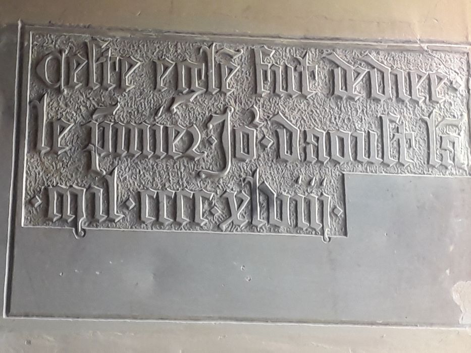 plaque commémorative de la dédicace de l'église