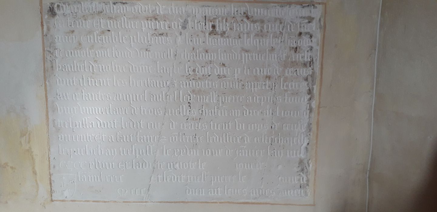 plaque commémorative (plaque funéraire et de fondation) de Jehan Odot, Guiotte sa femme et Pierre leur fils