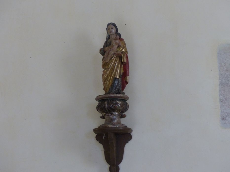 statue : Vierge à l'Enfant