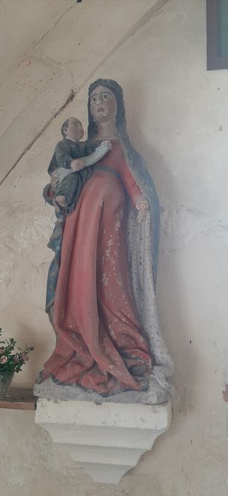 statue : Vierge à l'Enfant