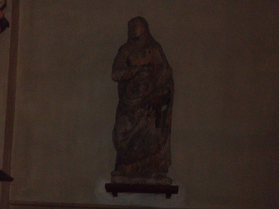 statue : Sainte Madeleine