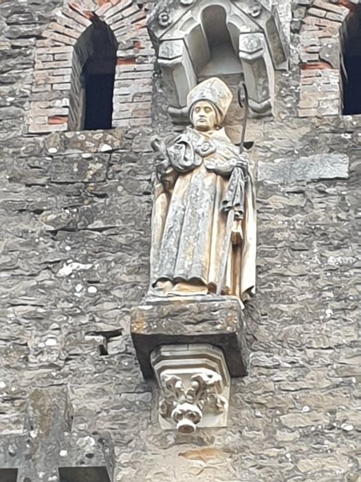 statue : Saint Remi