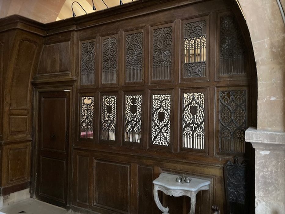 clôture de chapelle