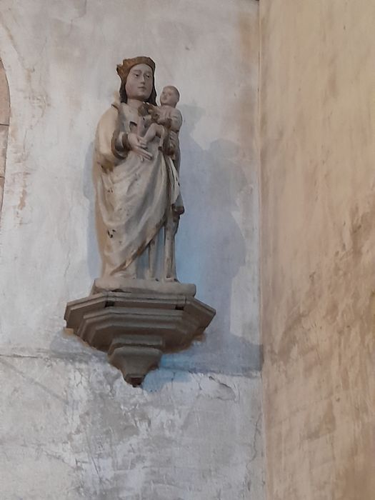 statue : Vierge à l'Enfant