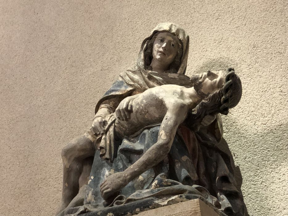 groupe sculpté : Vierge de Pitié