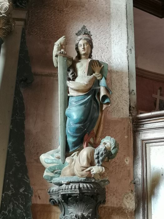 statue : Sainte Catherine d'Alexandrie