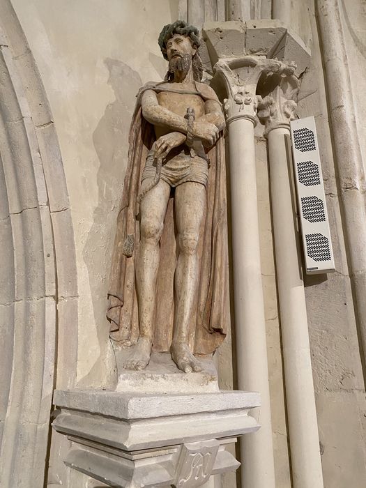 statue : Christ de Pitié