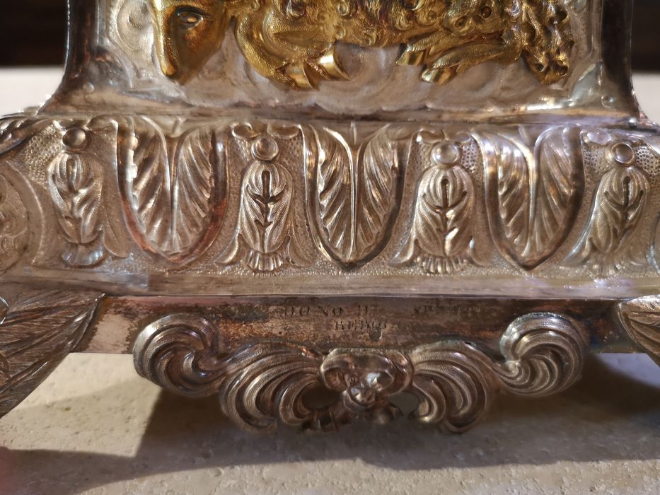 ostensoir n°4, détail de l’inscription - © Ministère de la Culture (France), Collectif Objets – Tous droits réservés