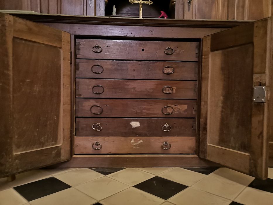 meuble de sacristie, détail