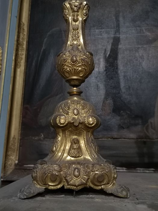 croix d'autel (garniture d'autel n°1), détail