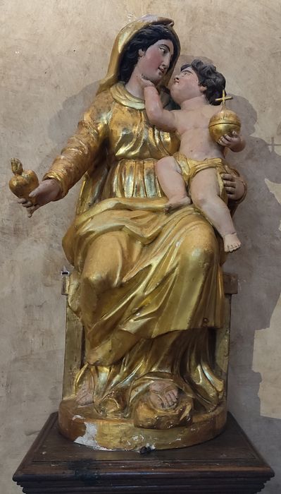 statue : Vierge à l'Enfant