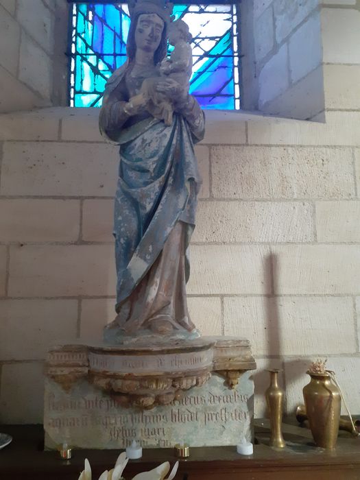 statue : Vierge