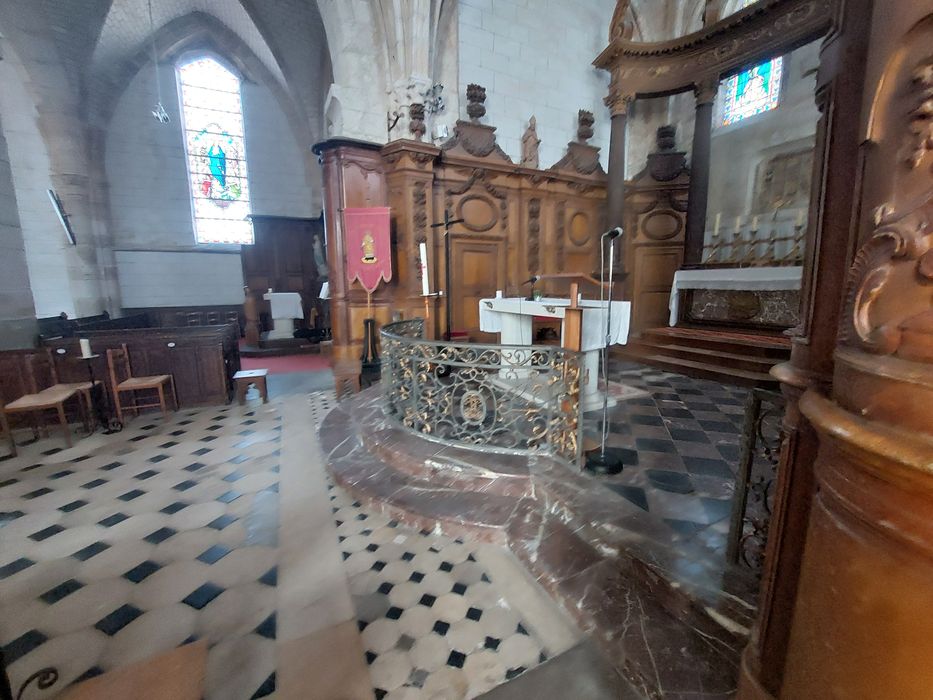 clôture de choeur (table de communion)