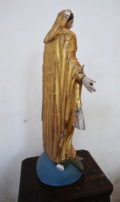 statue : Vierge de l’Immaculée Conception, profil droit