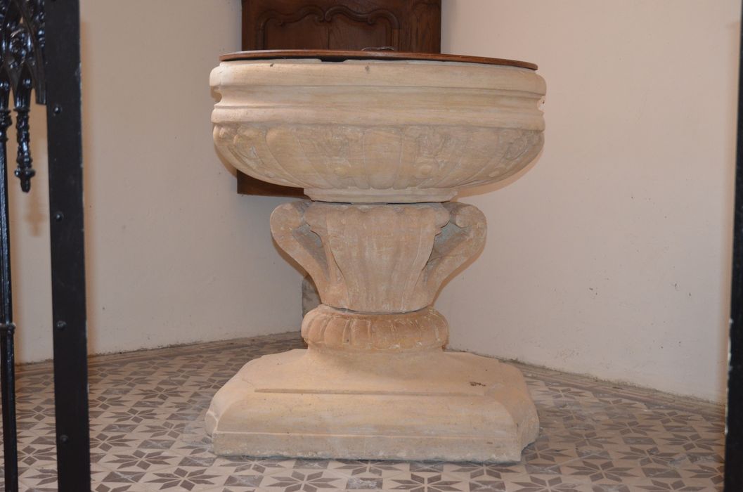 fonts baptismaux