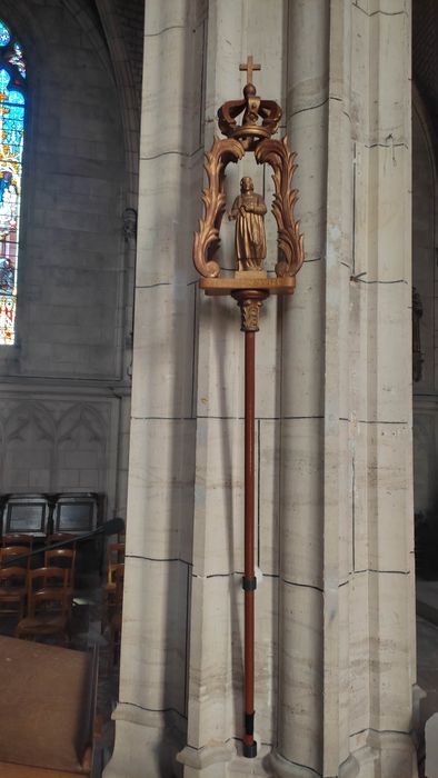 bâton de procession et sa statue (statuette) : Saint Vincent