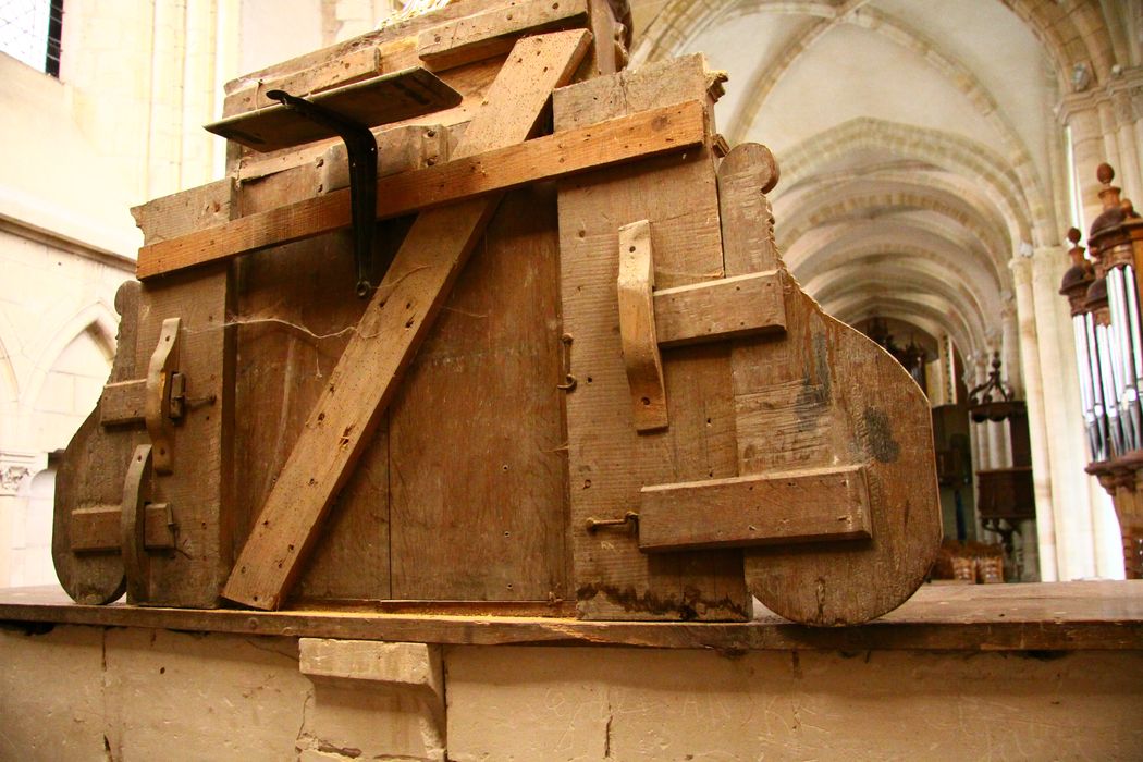 tabernacle du maître-autel (revers)