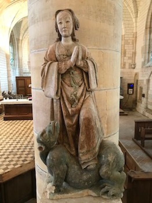 statue : Sainte Marthe