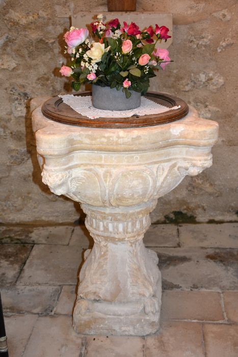 fonts baptismaux
