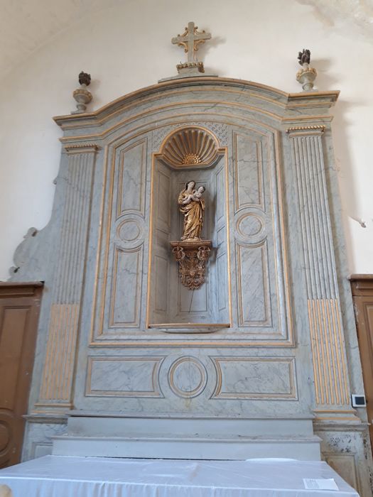 statue : Vierge à l'Enfant
