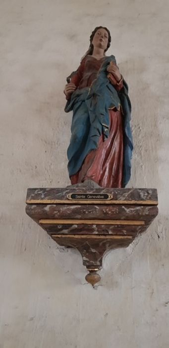 statue : Sainte non identifiée