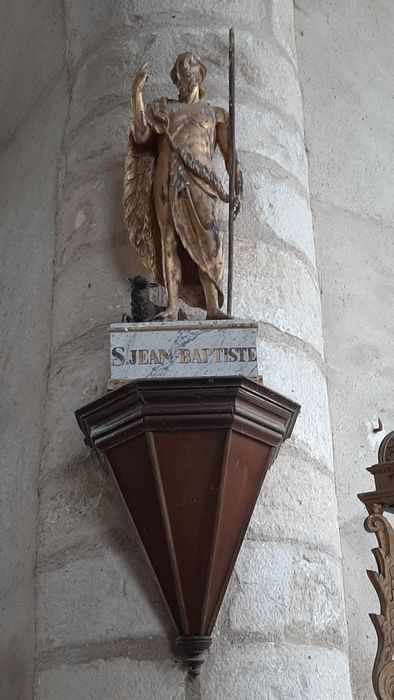 statue : Saint Jean-Baptiste