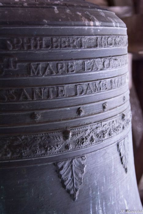 cloche, détail de l’inscription
