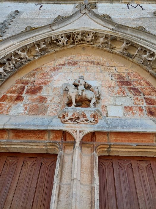 groupe sculpté : Charité de saint Martin