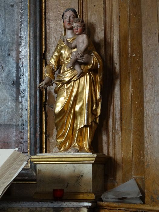 Statue : Vierge à l'Enfant