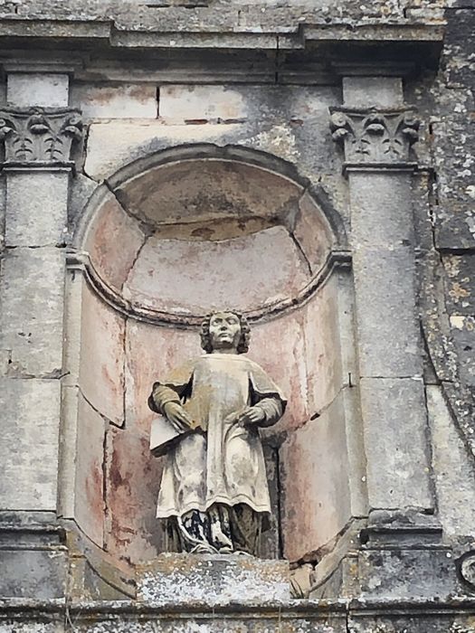 statue : Saint Laurent