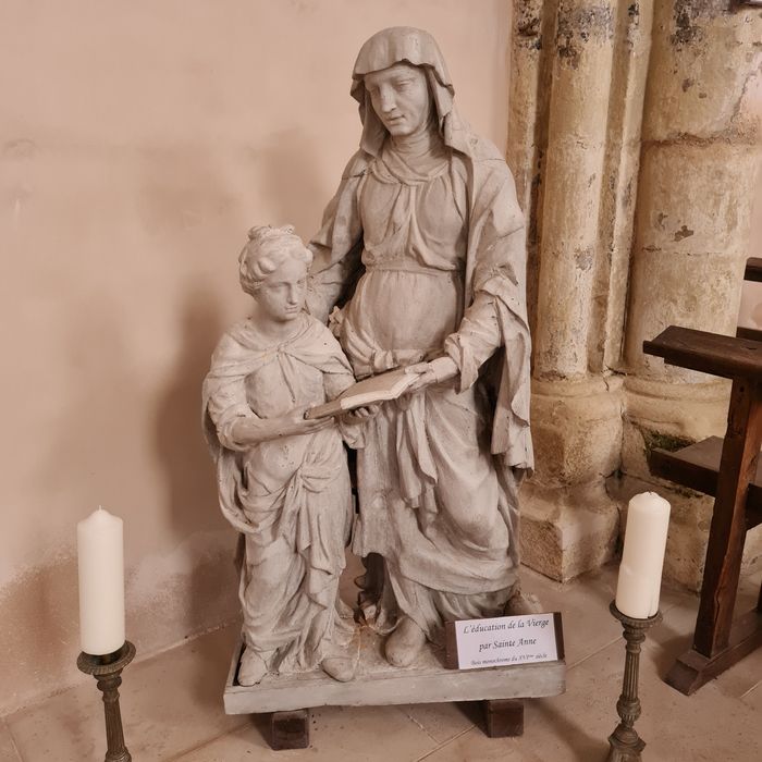 groupe sculpté : Éducation de la Vierge