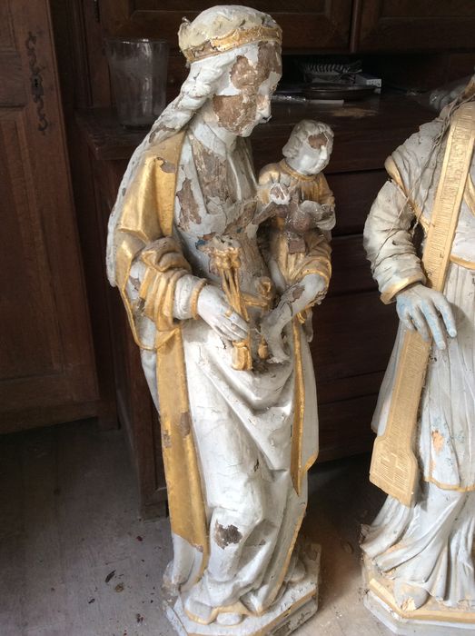 statue : Vierge à l'Enfant