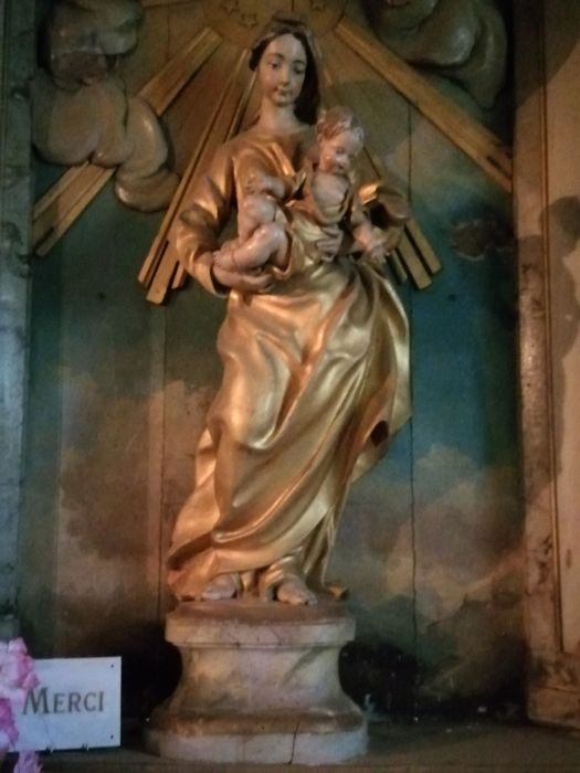 statue : Vierge à l'Enfant