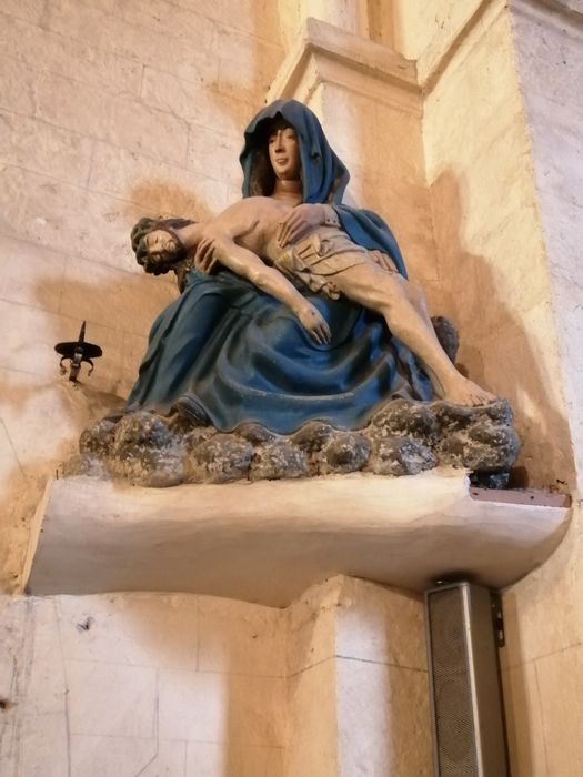 groupe sculpté : Vierge de Pitié