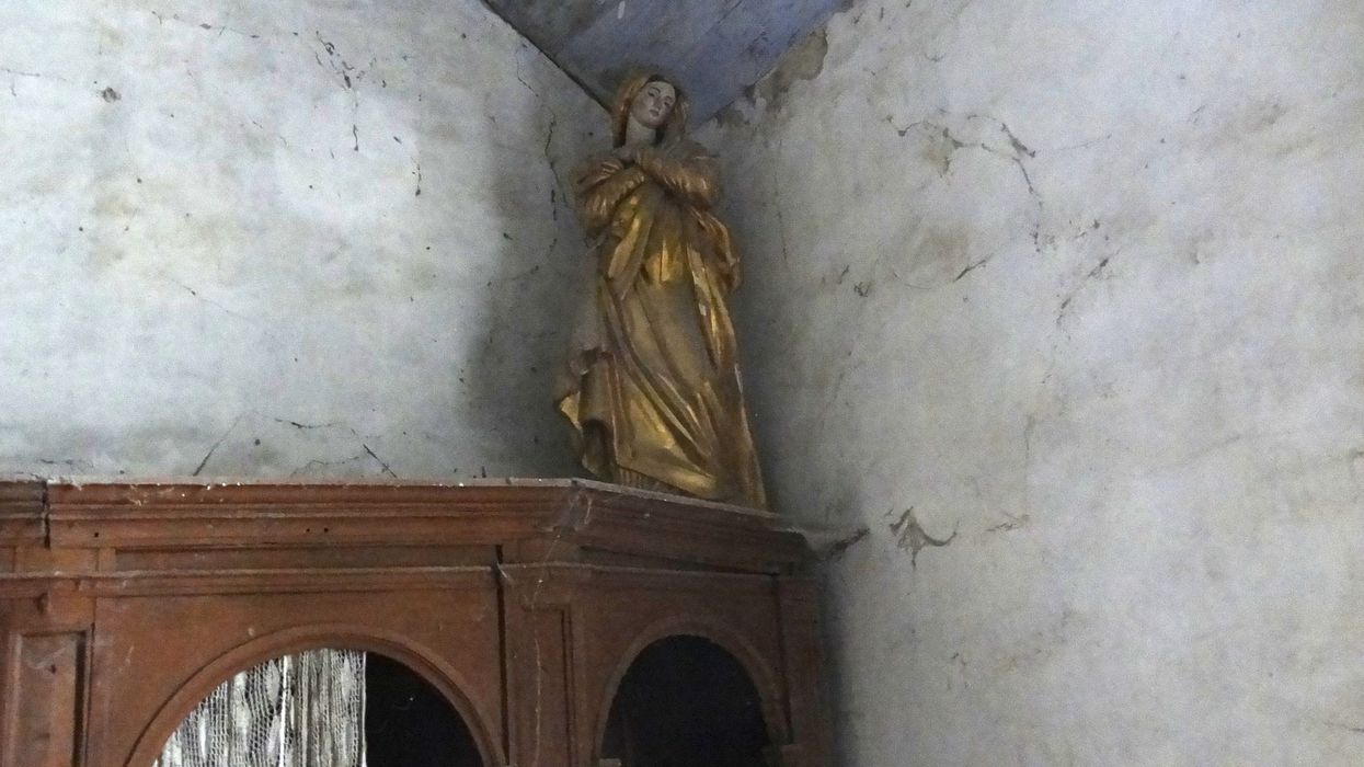 statue : Vierge