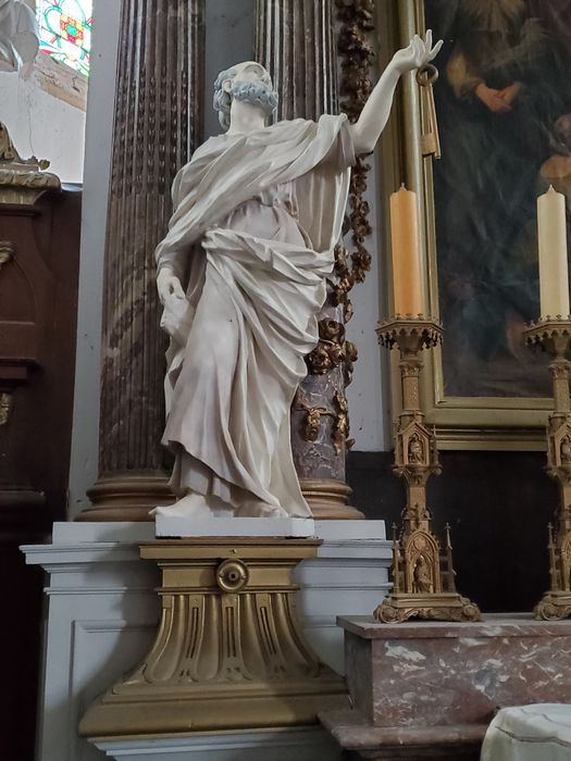 2 statues : Saint pierre et saint Paul