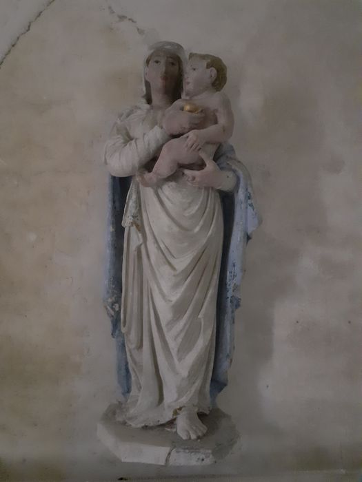 Statue : Vierge à l'Enfant